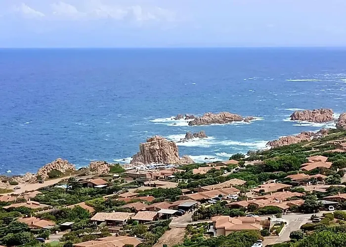 L'incantu, Costa Paradiso, Li Cossi Costa Paradiso