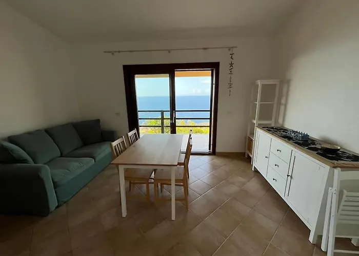 L'incantu, Costa Paradiso, Li Cossi Costa Paradiso